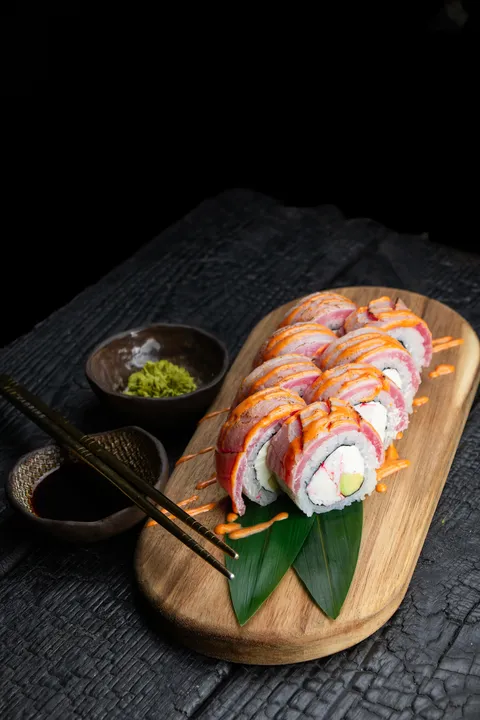 Hirosaki premium sushi image 3