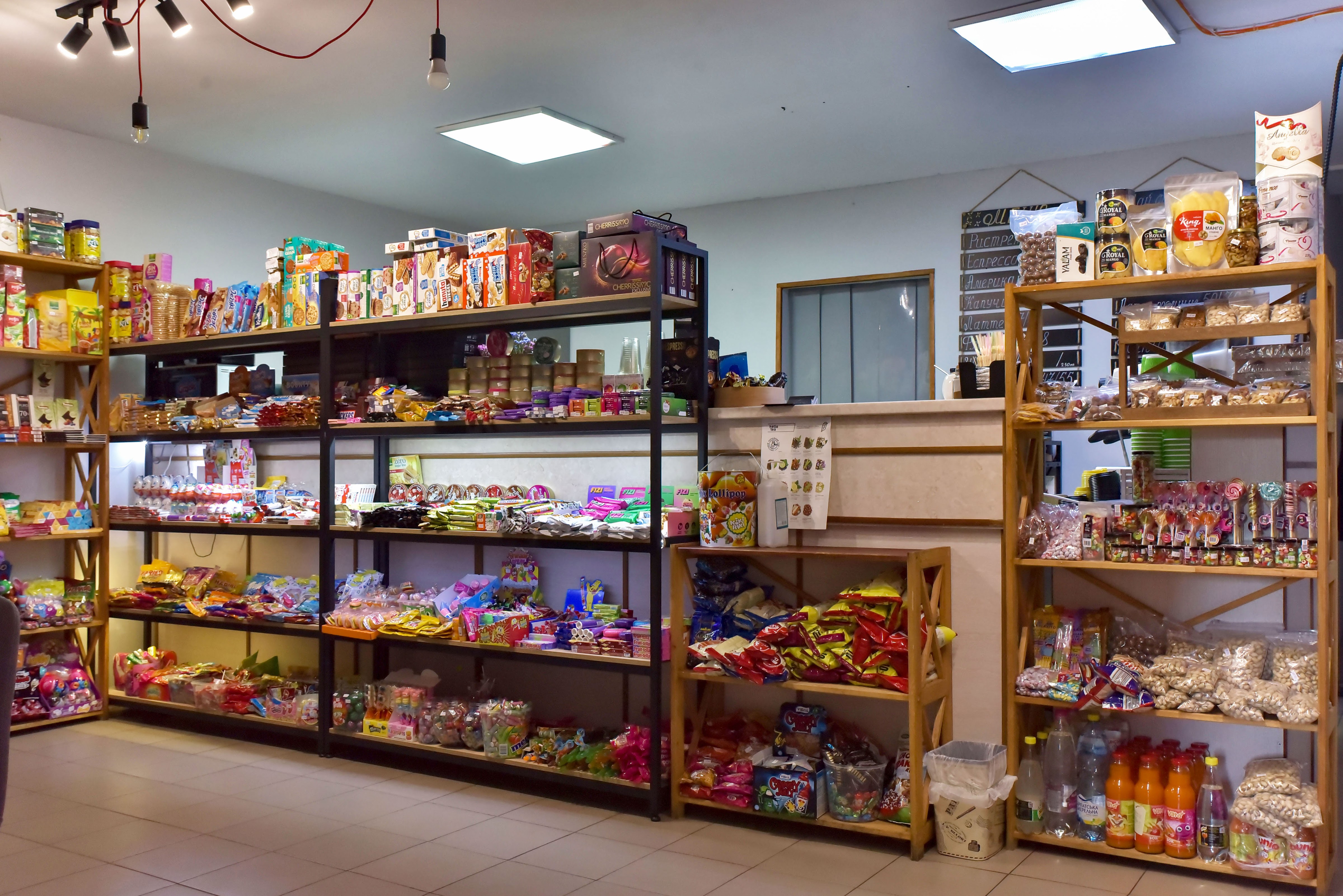 Masago sushi image 6