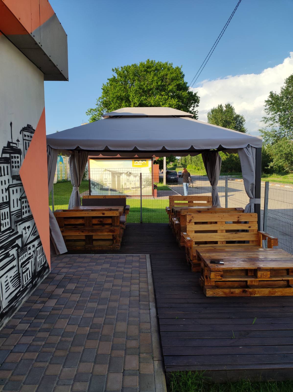 Sushi&Coffee Bar GLUTTON image 6