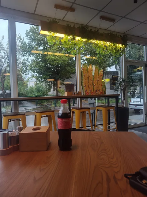 GO BURGER image 1