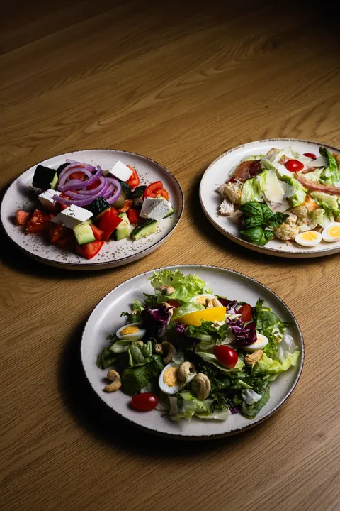 NVER restaurant image 2