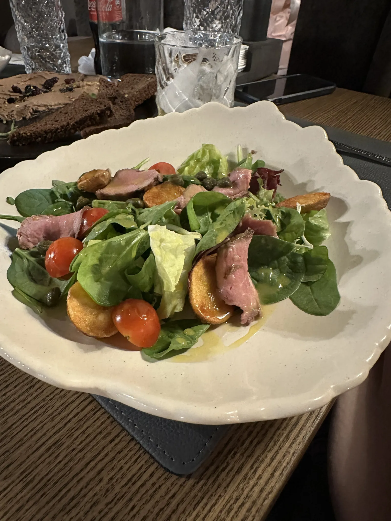 Bistro 1600 image 10