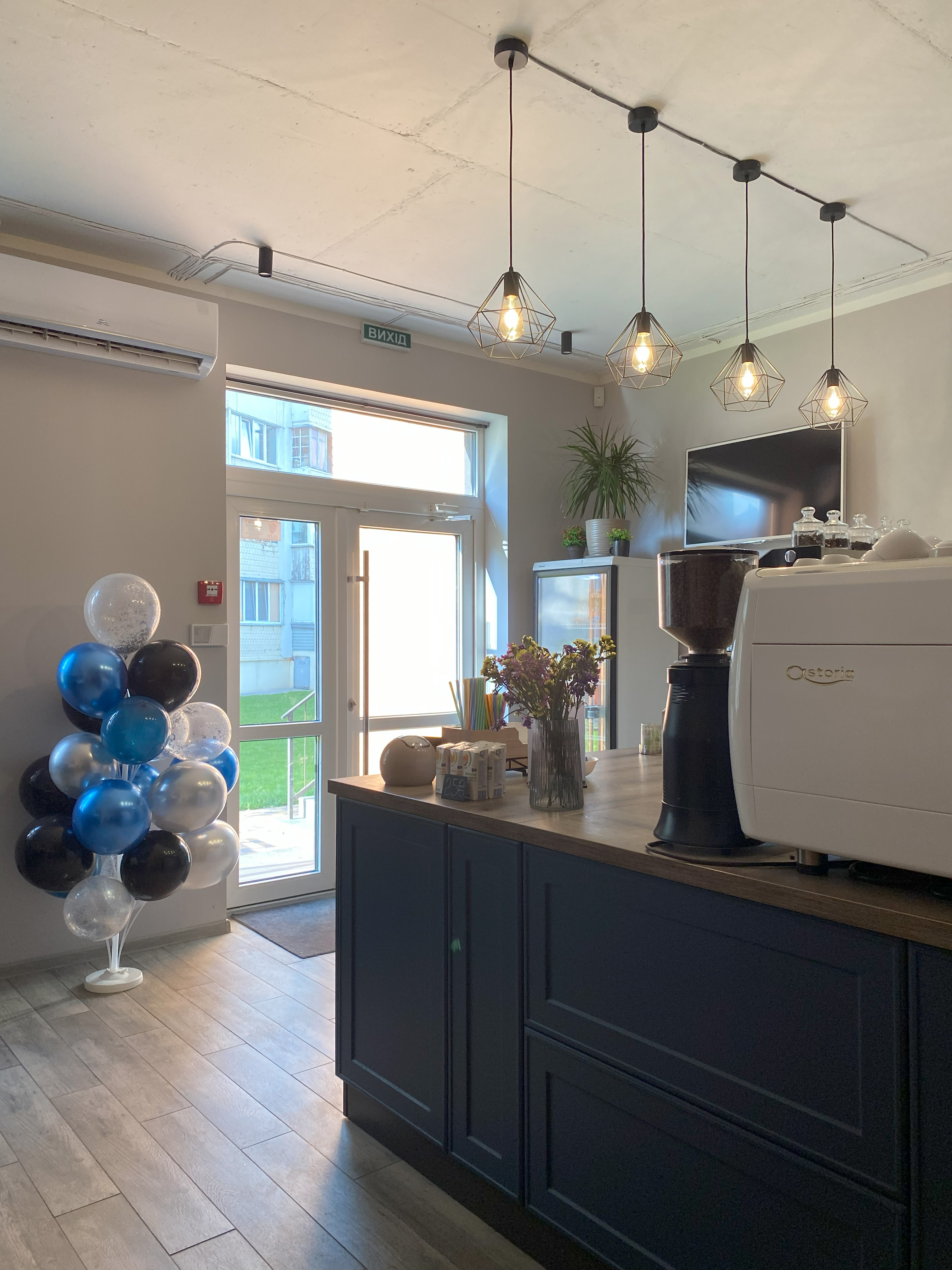 Кафе-піцерія "Закуток" image 8