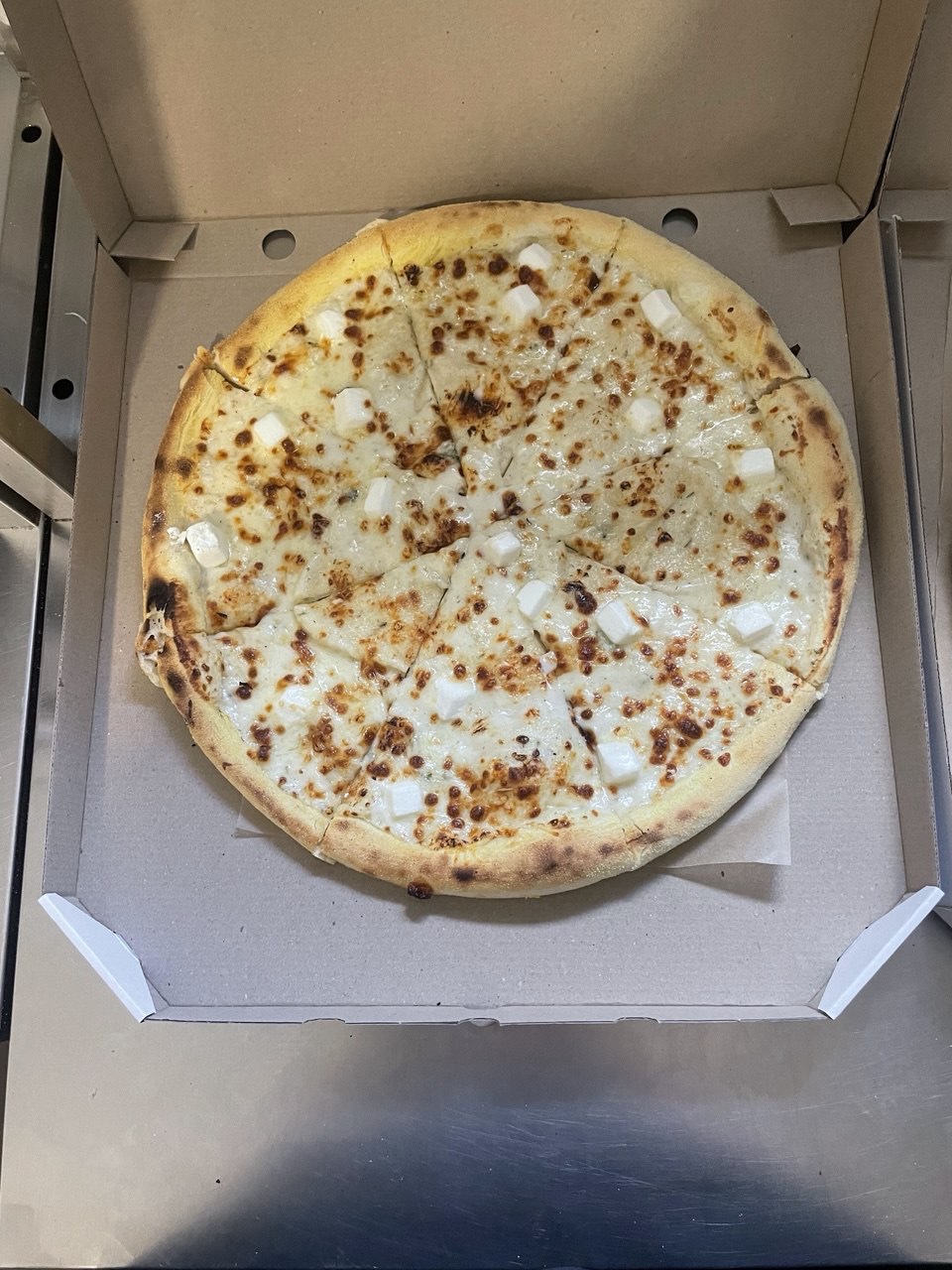 Горилаз Пицца и Суши Чабаны image 10