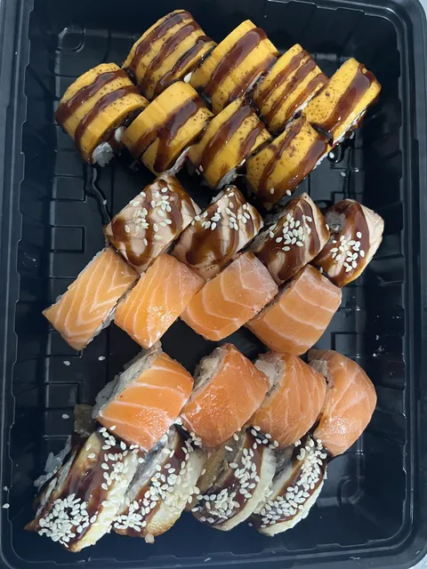 AKITO SUSHI image 6