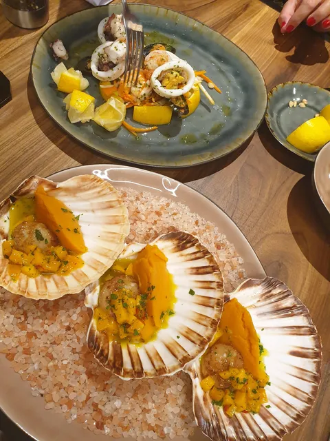 FIORI restaurant image 7