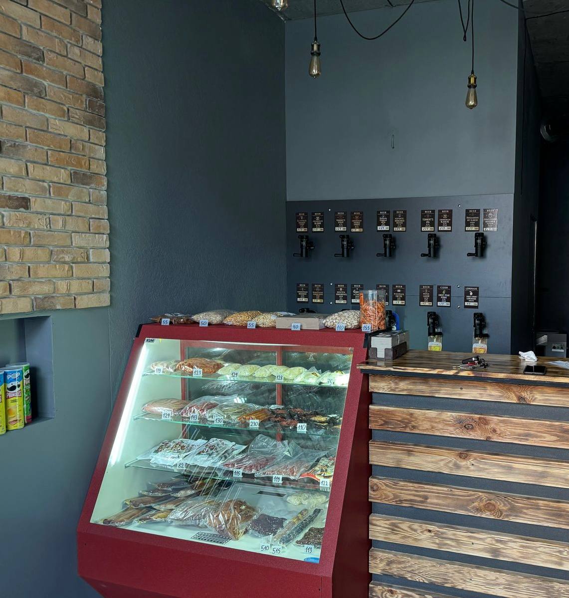 Beer&pizza bar image 9