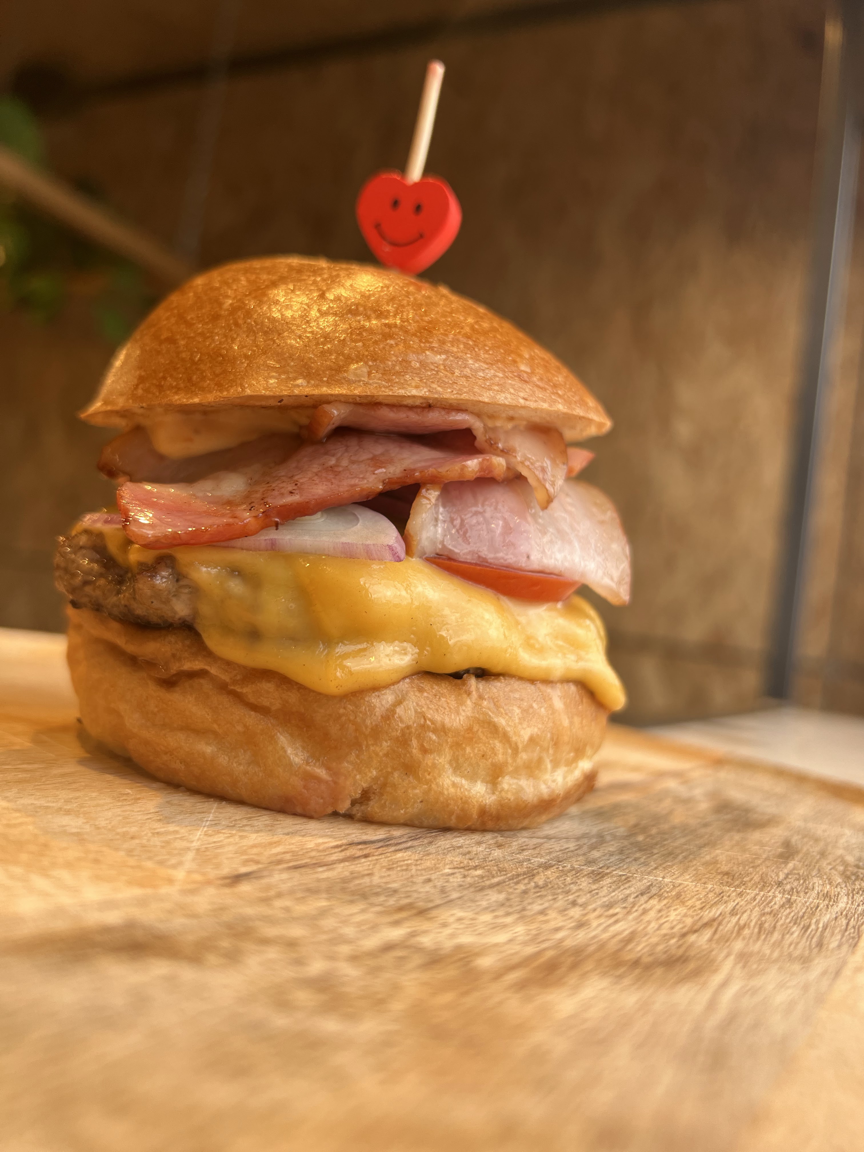 ЖУЙ ТУТ image 5