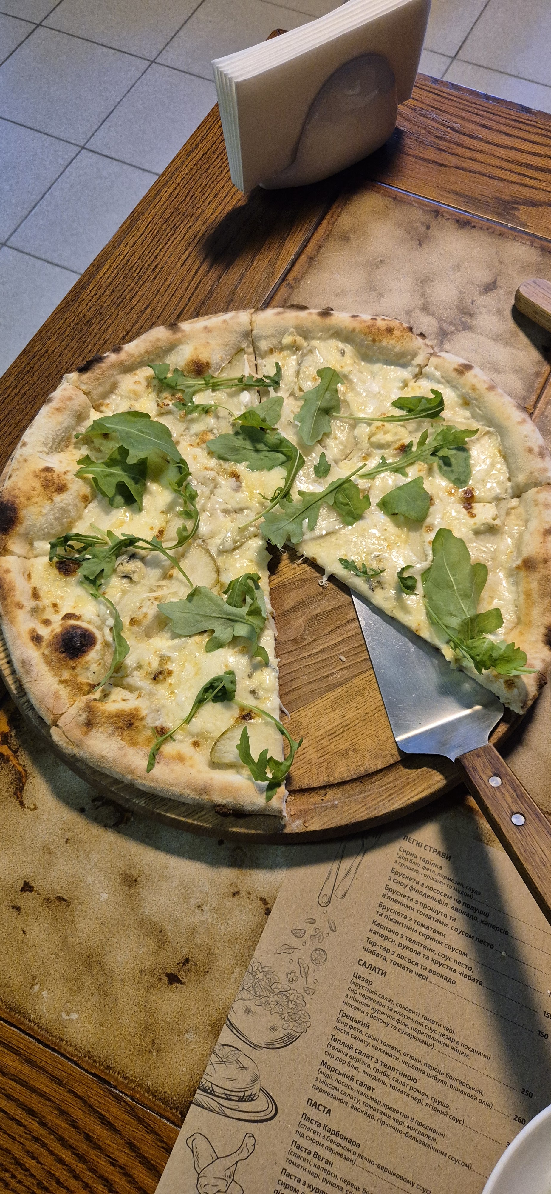 Mahazyn-Kafe V Bilohorodtsi image 4