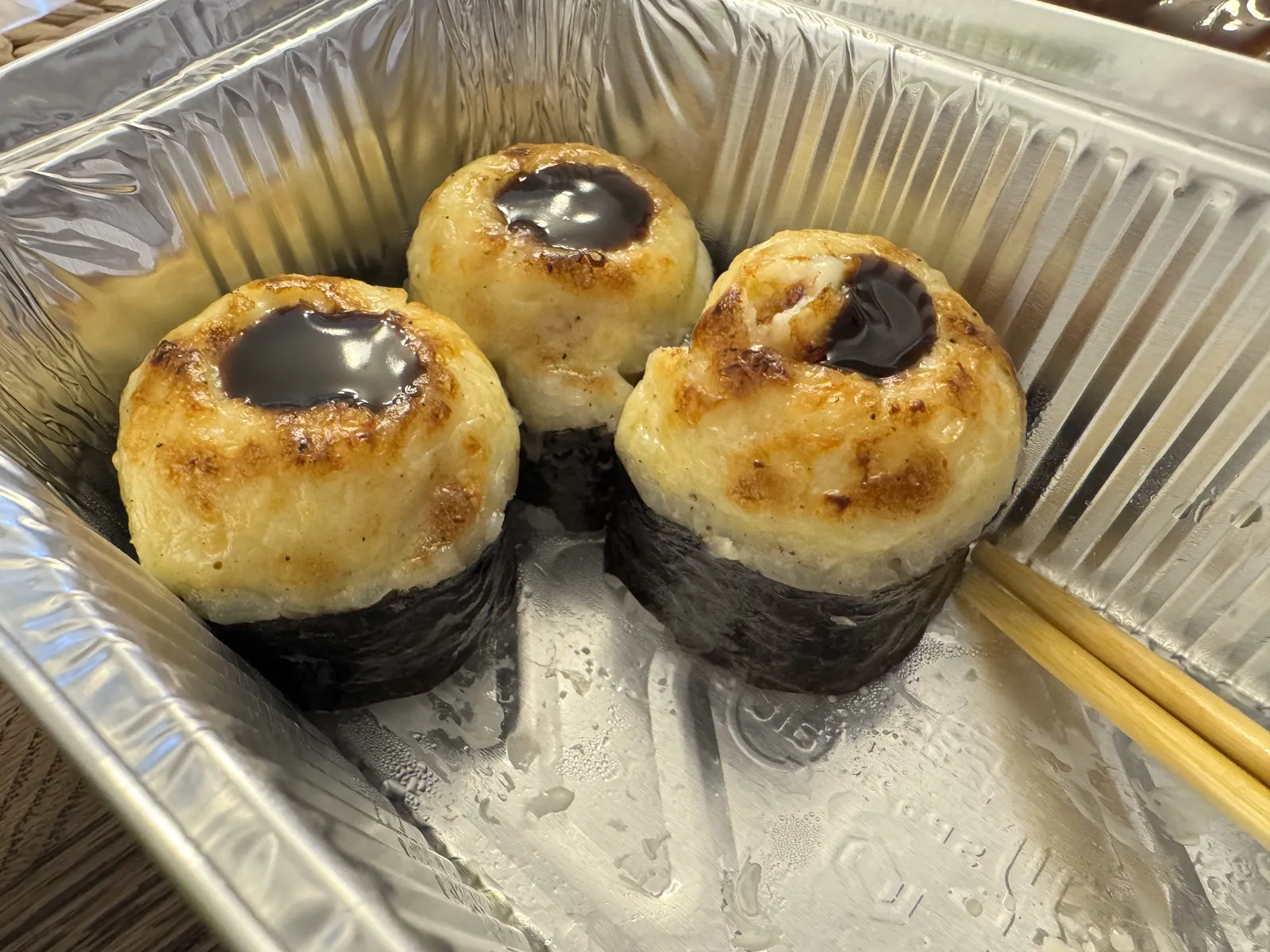Del Mar Sushi image 9