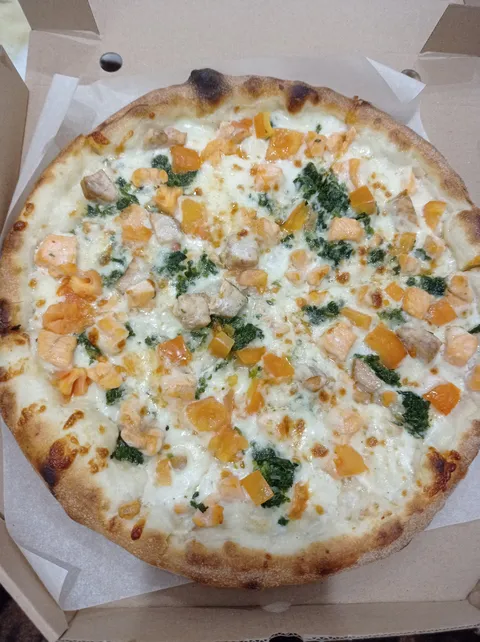 Jolly Joker Pizza image 5