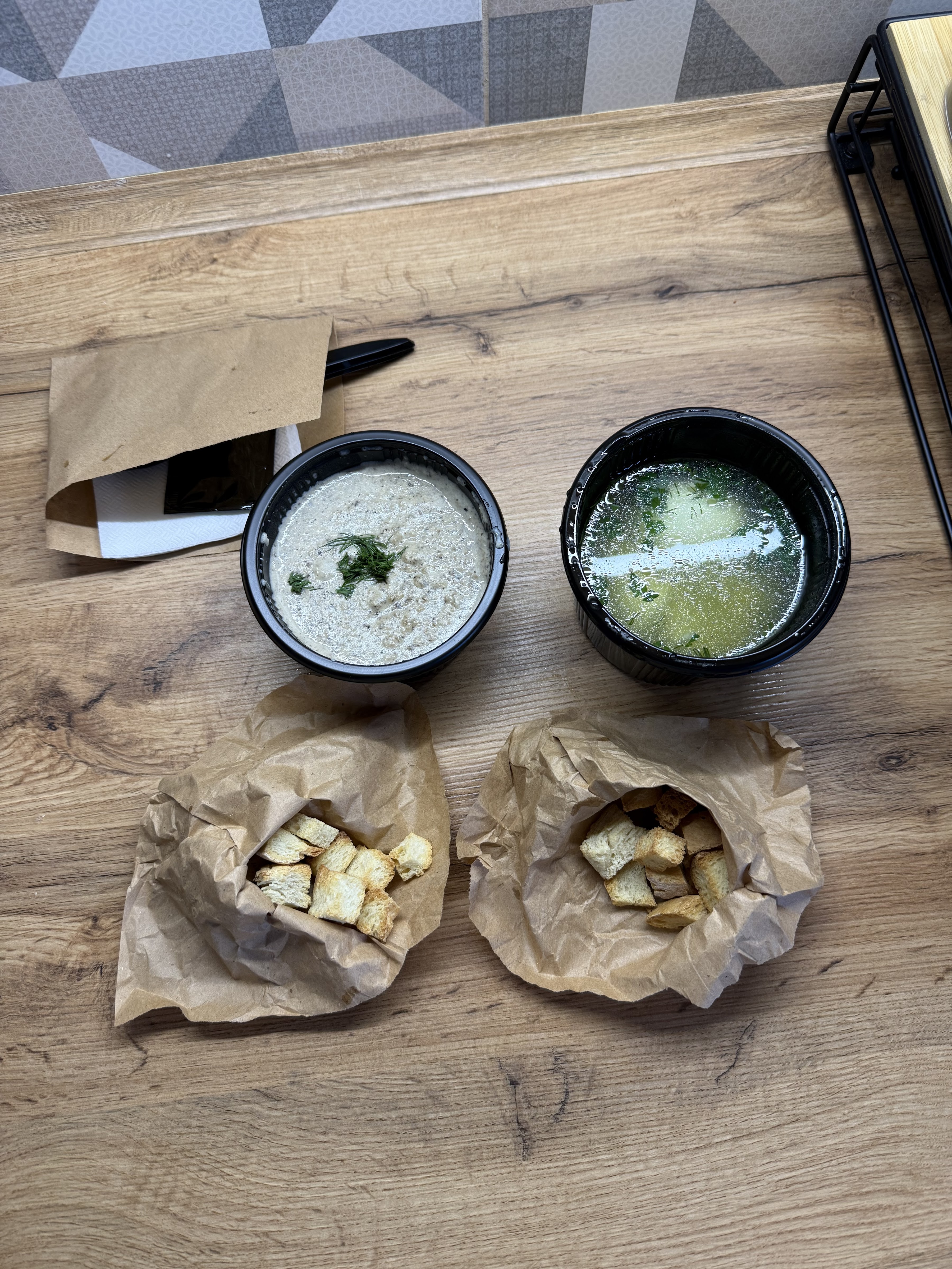 PoFasty - доставка їжі, піци, бургерів, перших, основних страв, салатів Ірпінь, Буча. image 9