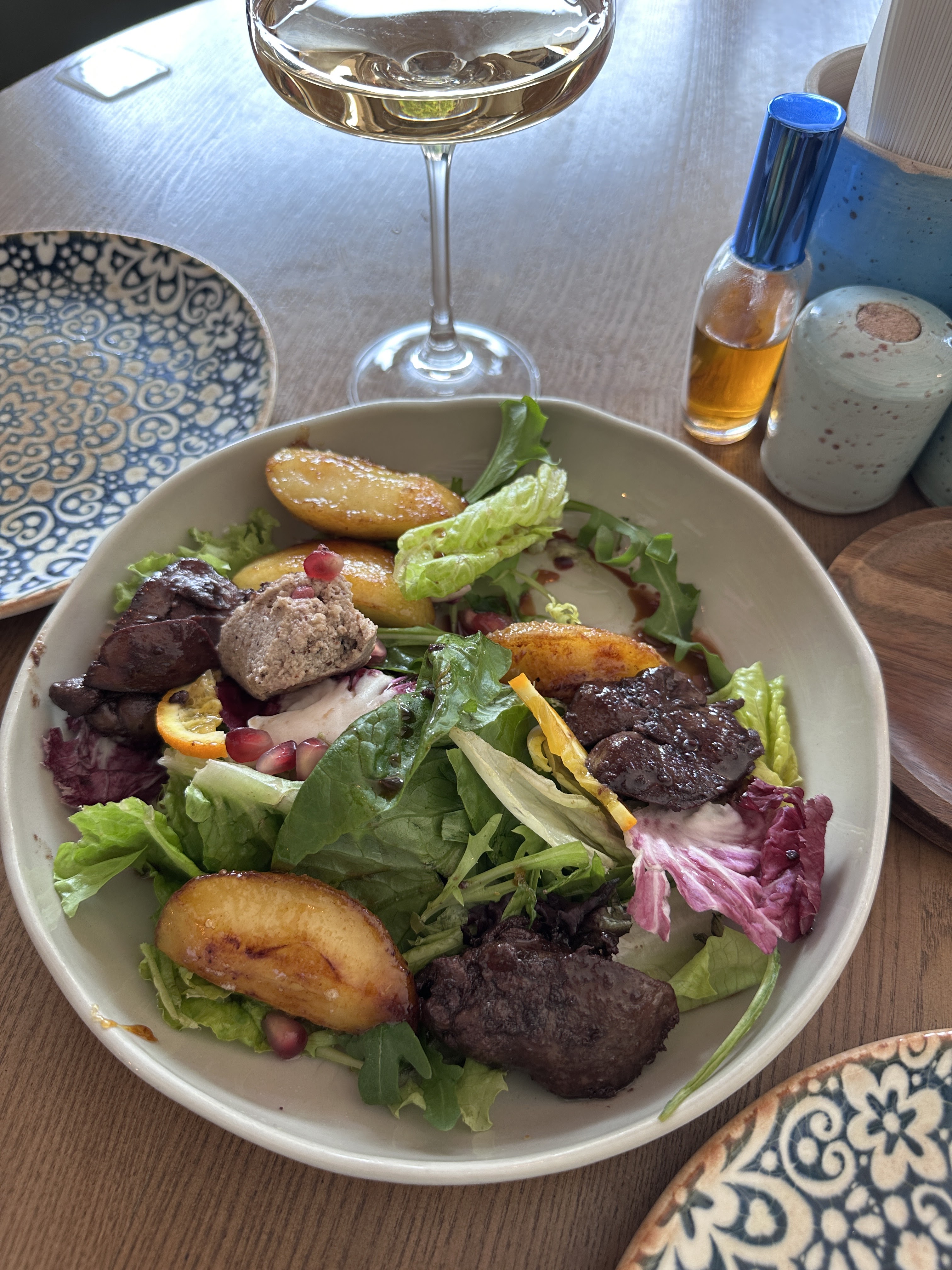 Gaumarjós georgian WINE cafe image 6