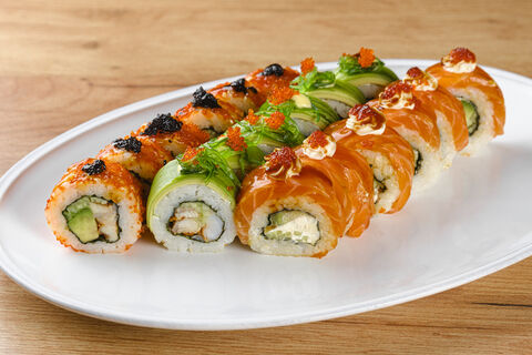 CHEF'S DREAM WOK SUSHI image 2
