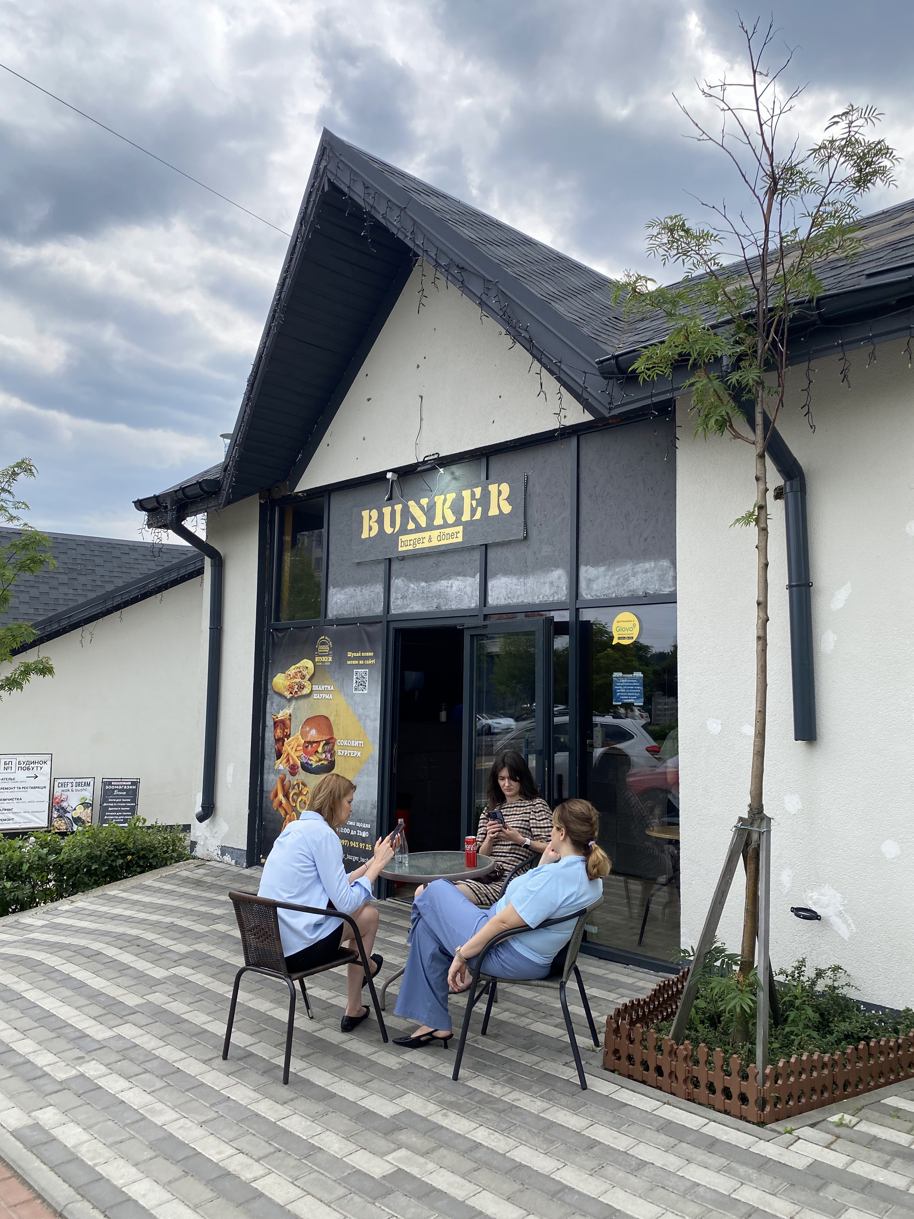 BUNKER Burger & Doner image 1