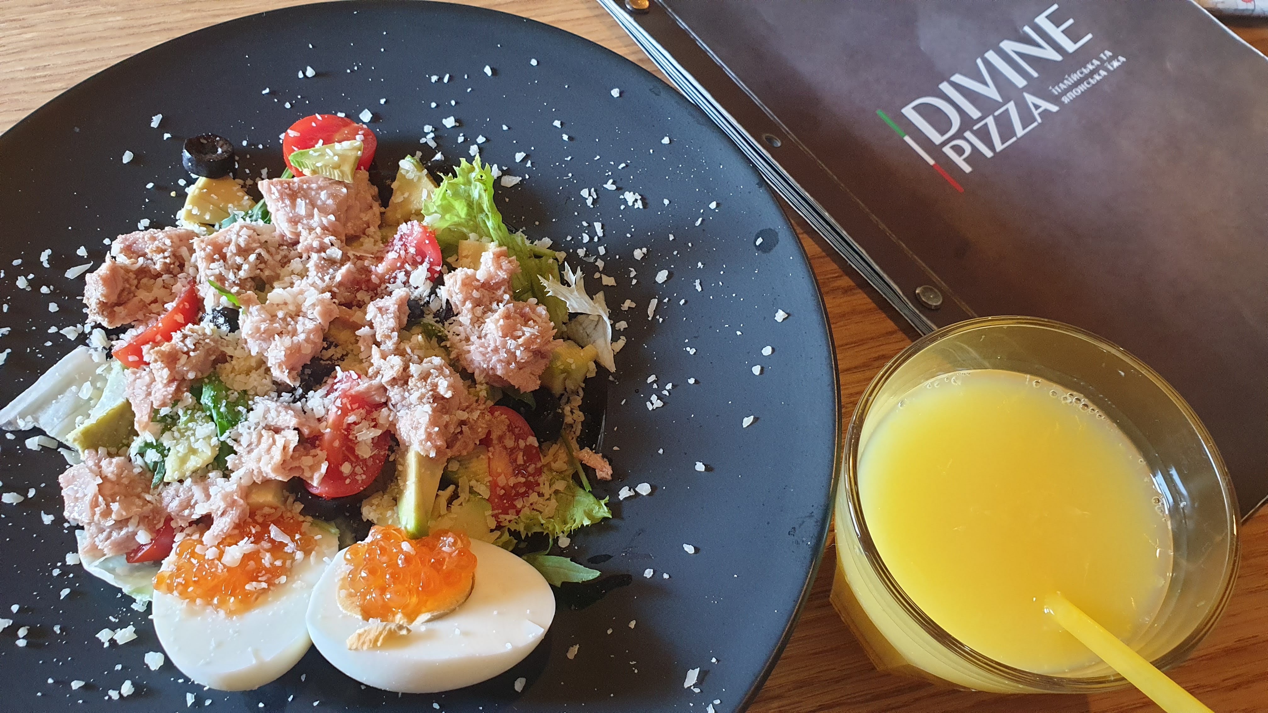 Divine Pizza image 10