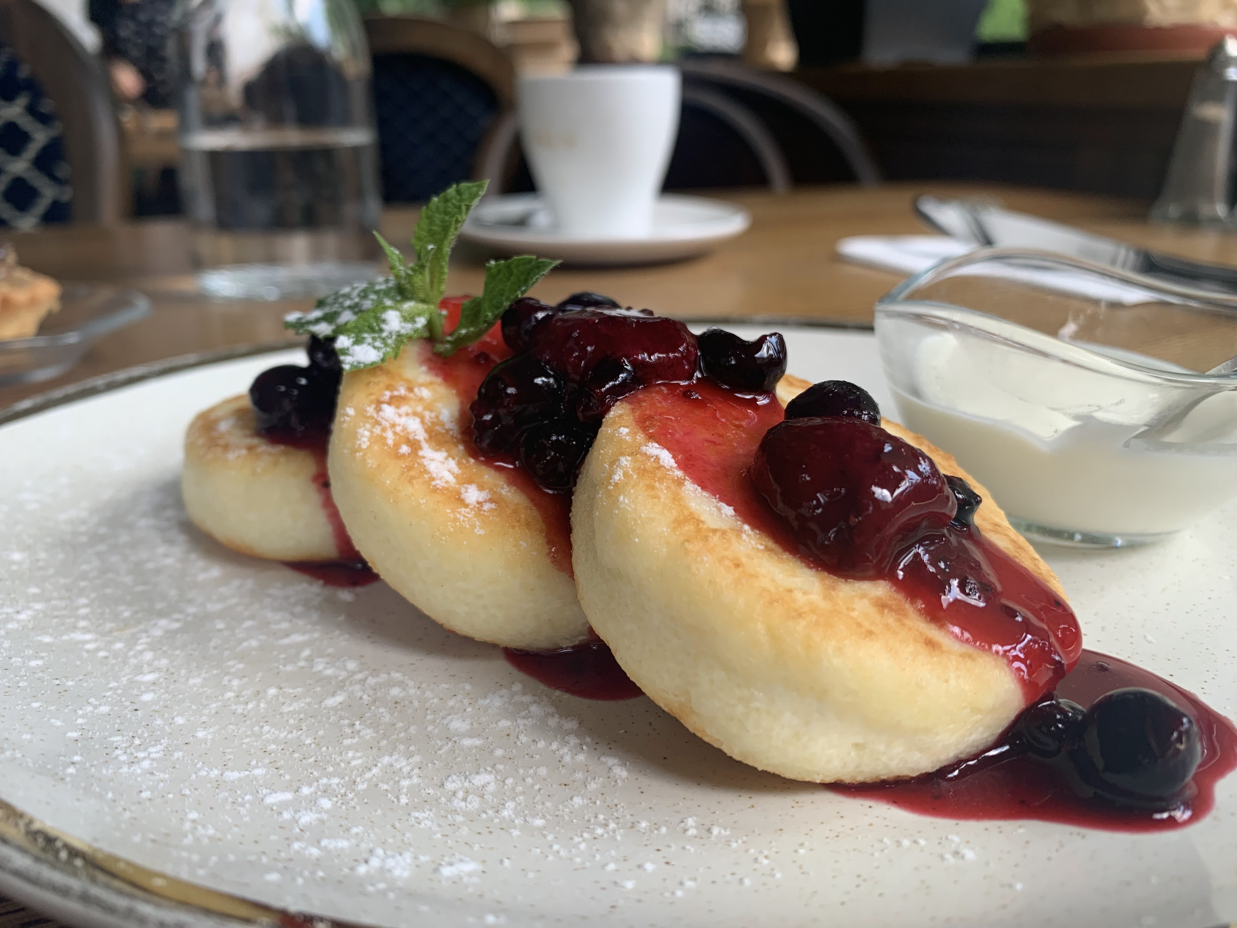 Lampara, Family & Friends cafe image 5