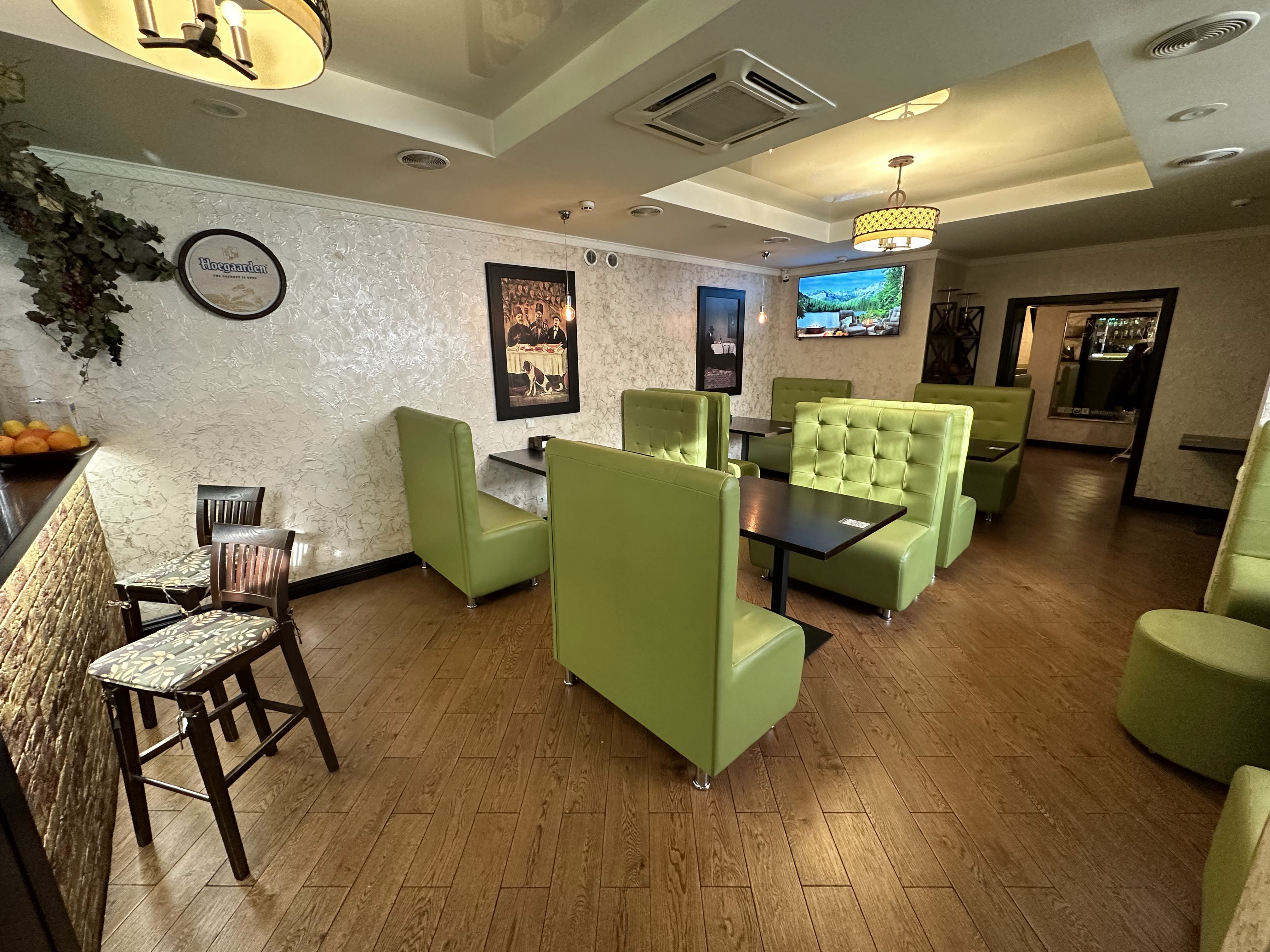 Viktoriya Family 6 Georgian cuisine Lviv Estate Estate image 1