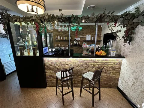 Viktoriya Family 6 Georgian cuisine Lviv Estate Estate image 7