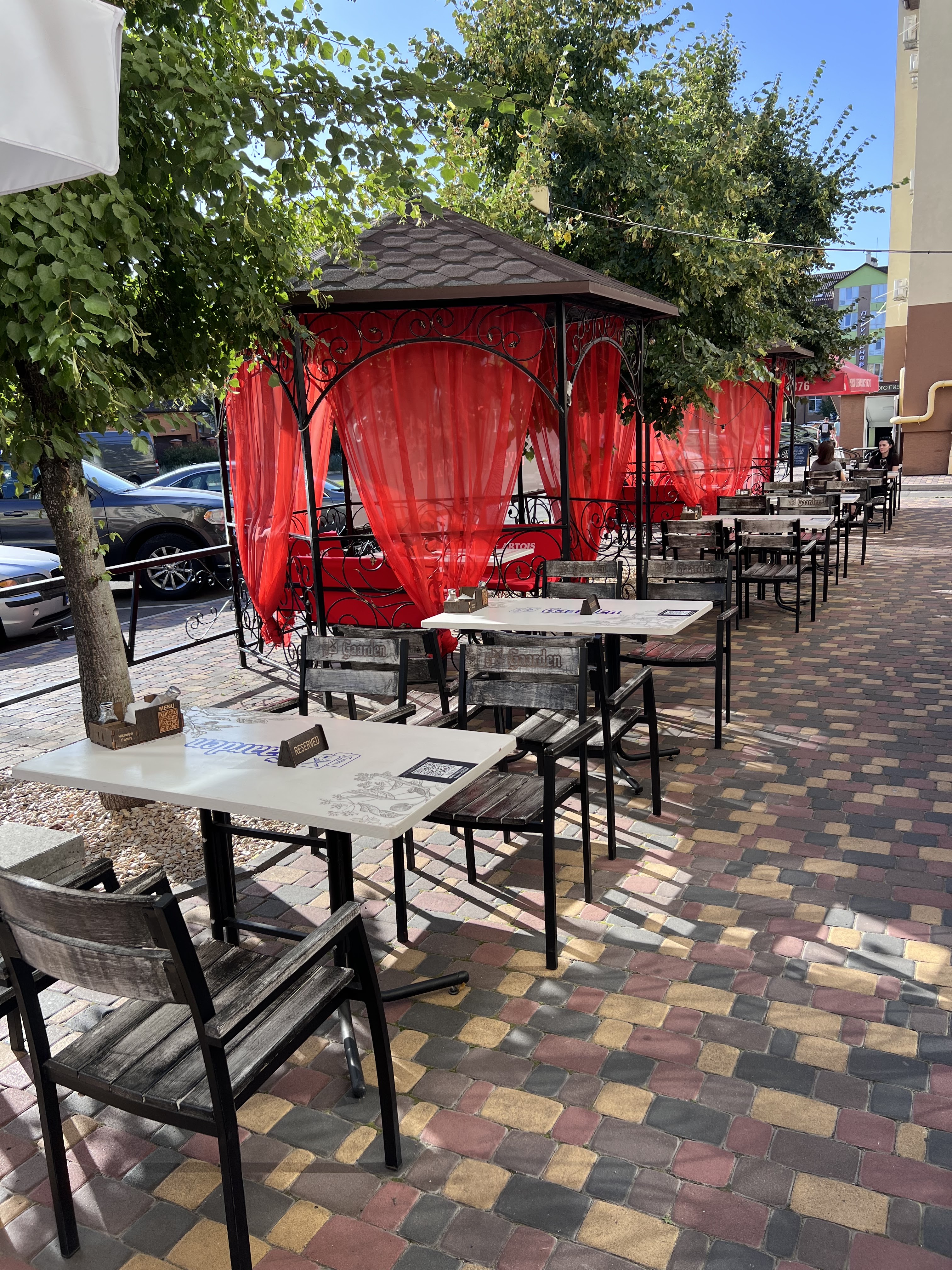 Viktoriya Family 6 Georgian cuisine Lviv Estate Estate image 10