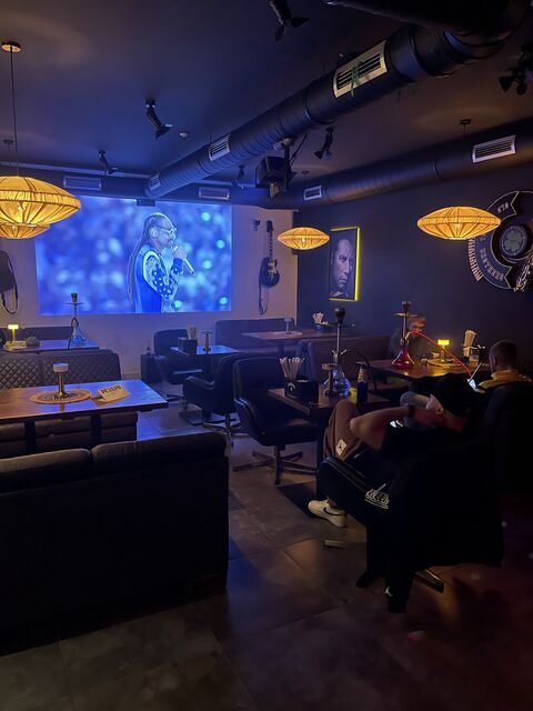 BROTHERS BAR image 1