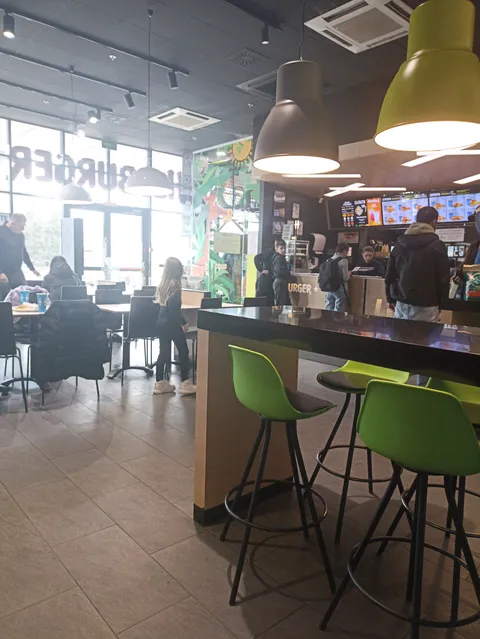 Hesburger Vyshneve image 5