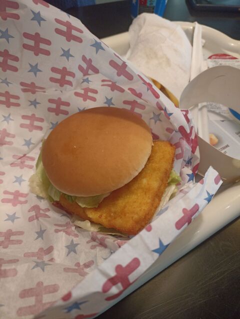 Hesburger Vyshneve image 7
