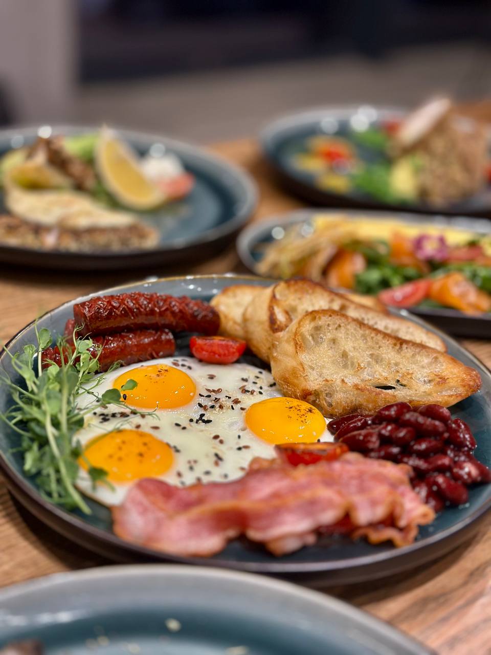 Ivory ресторан європейської кухні image 5