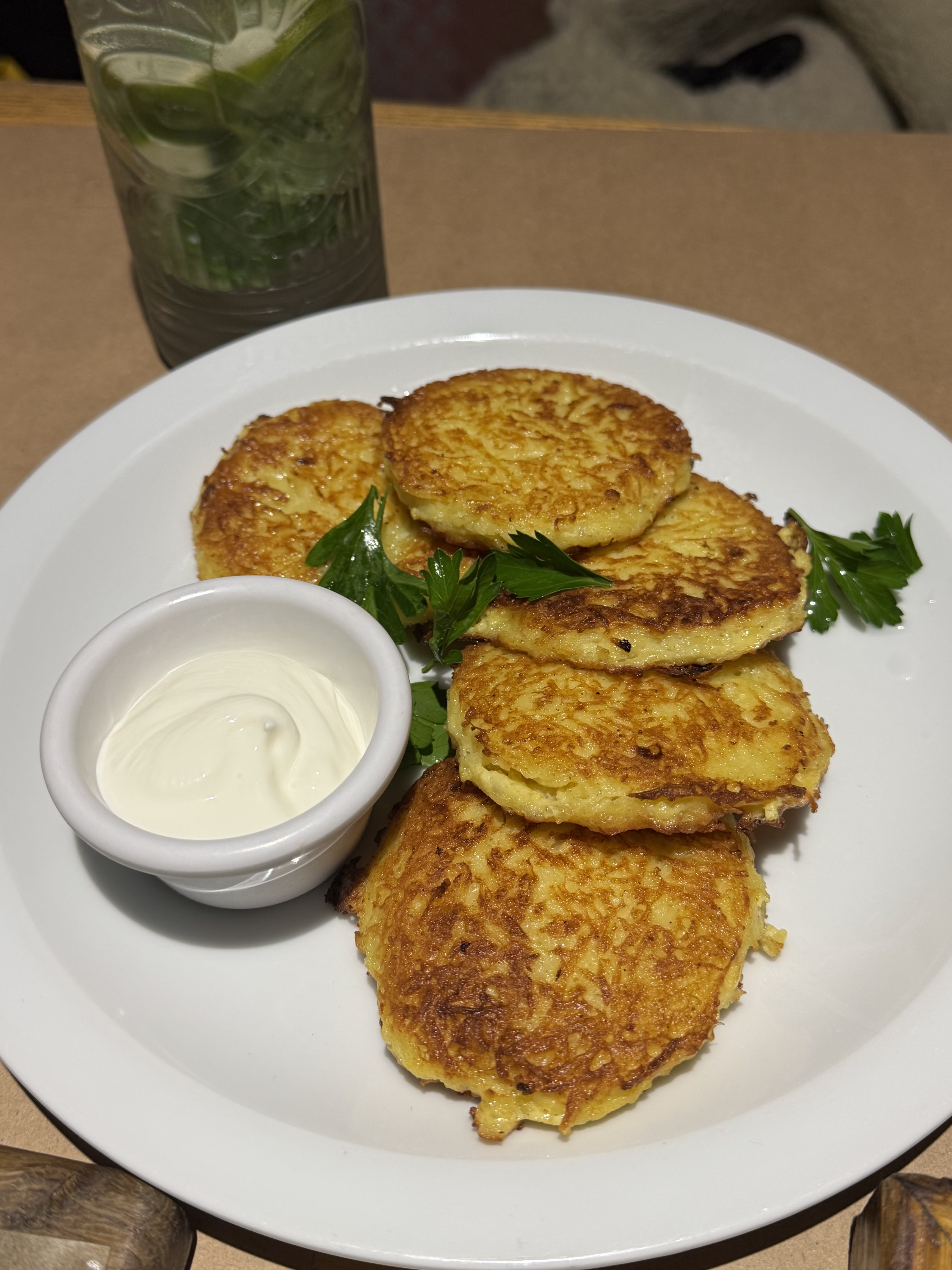 БорщBurger image 3