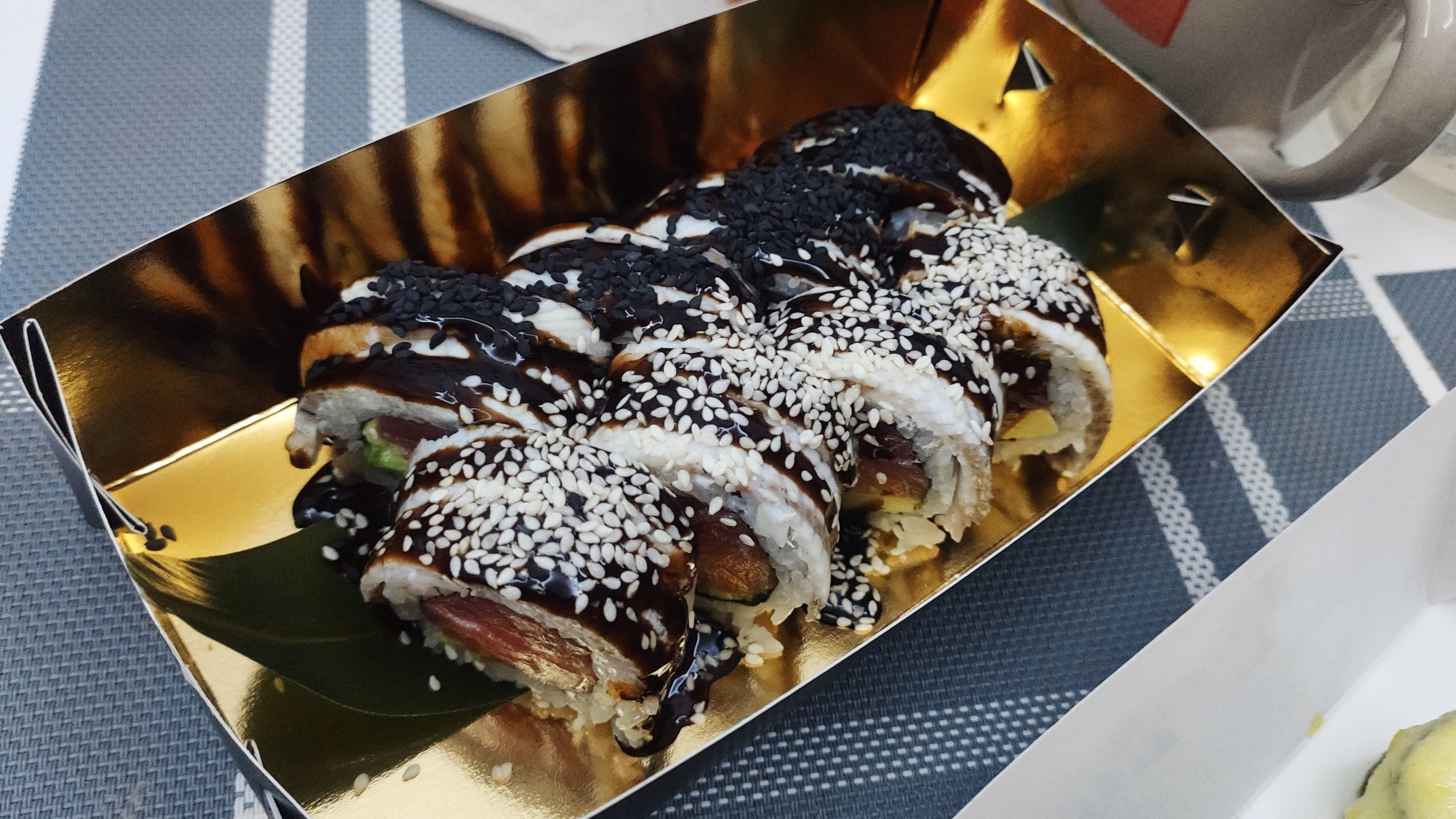 Ресторан «Fast&Yummy Sushi» image 3