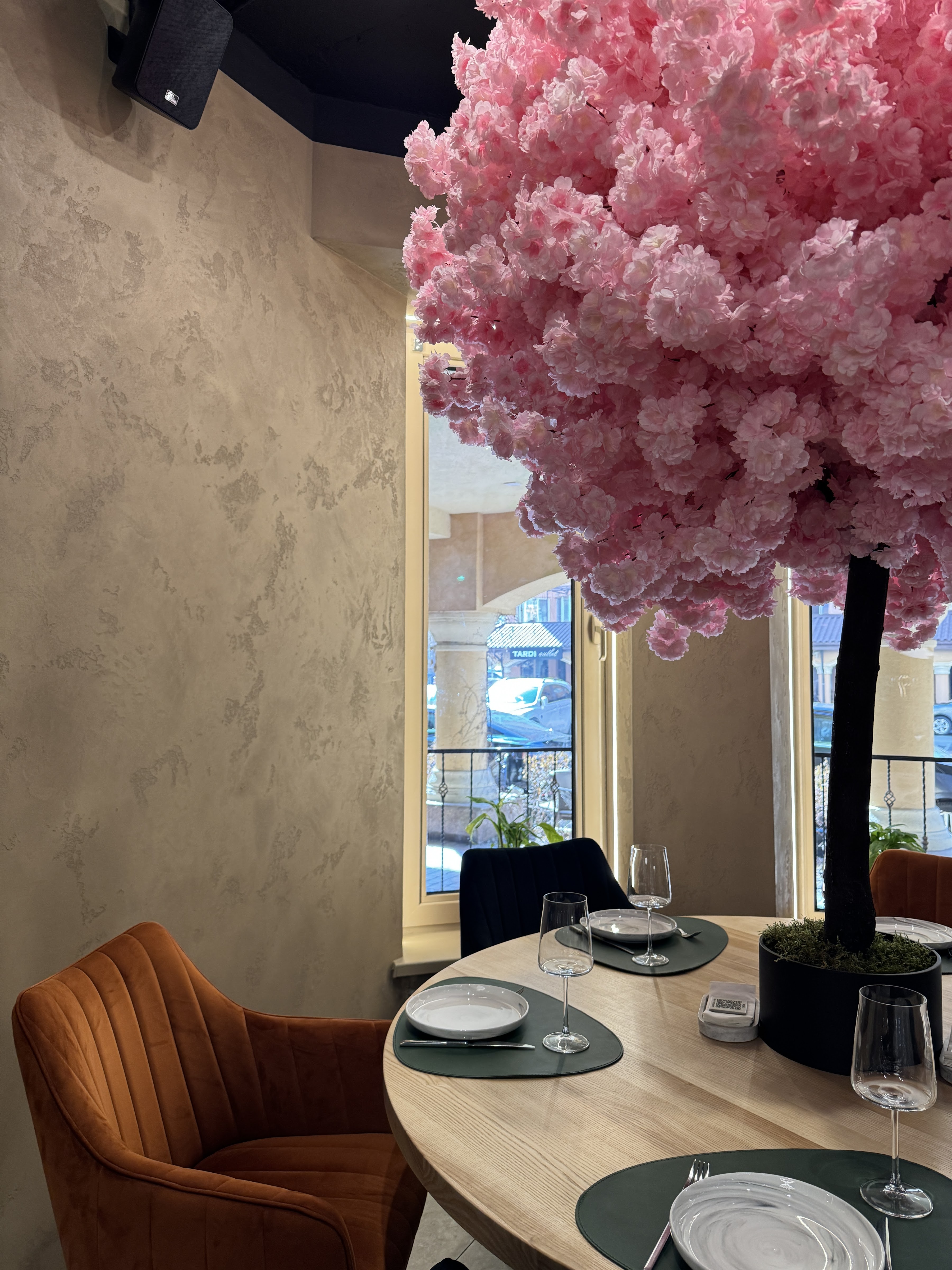 Ресторан Hanami.Unique в ЖК Софія image 3