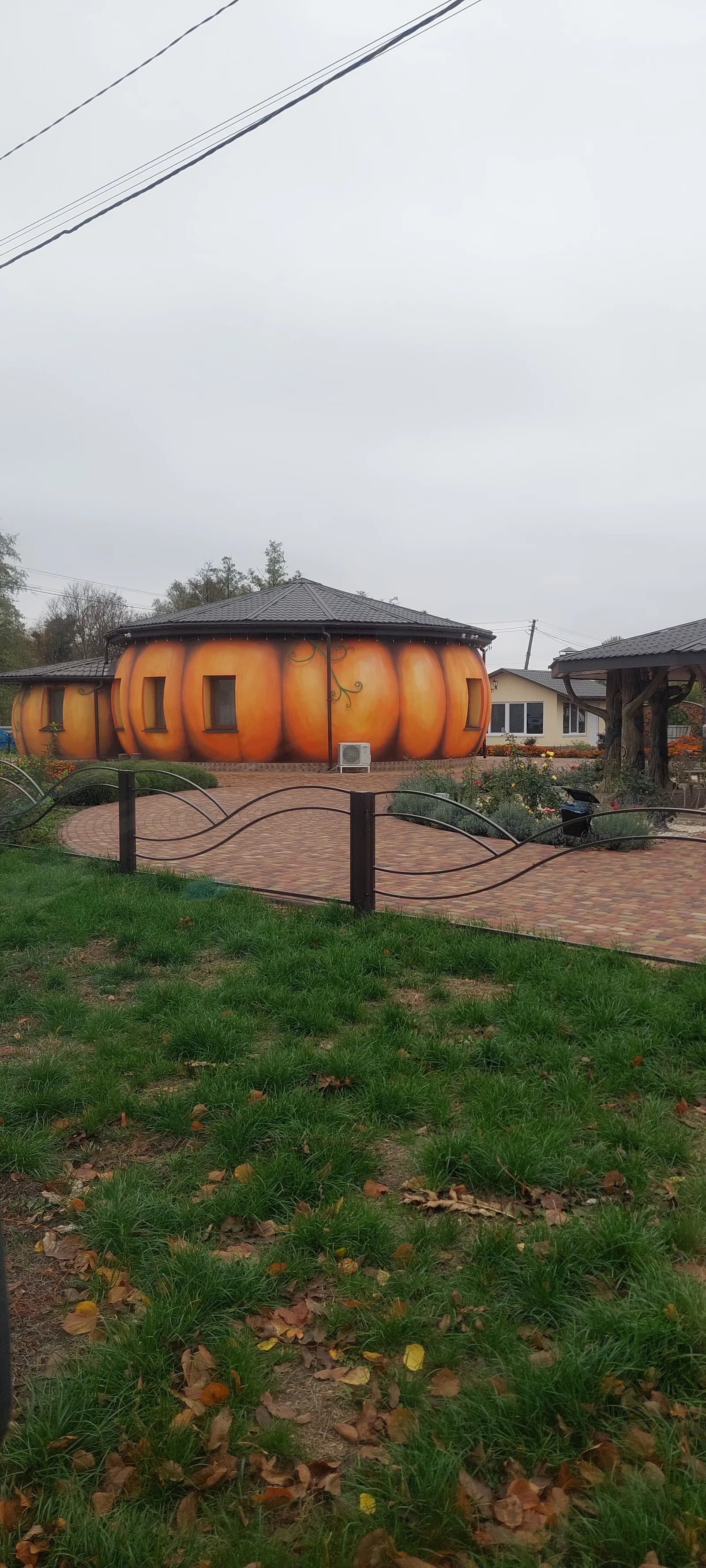 Garbuz Garden image 4