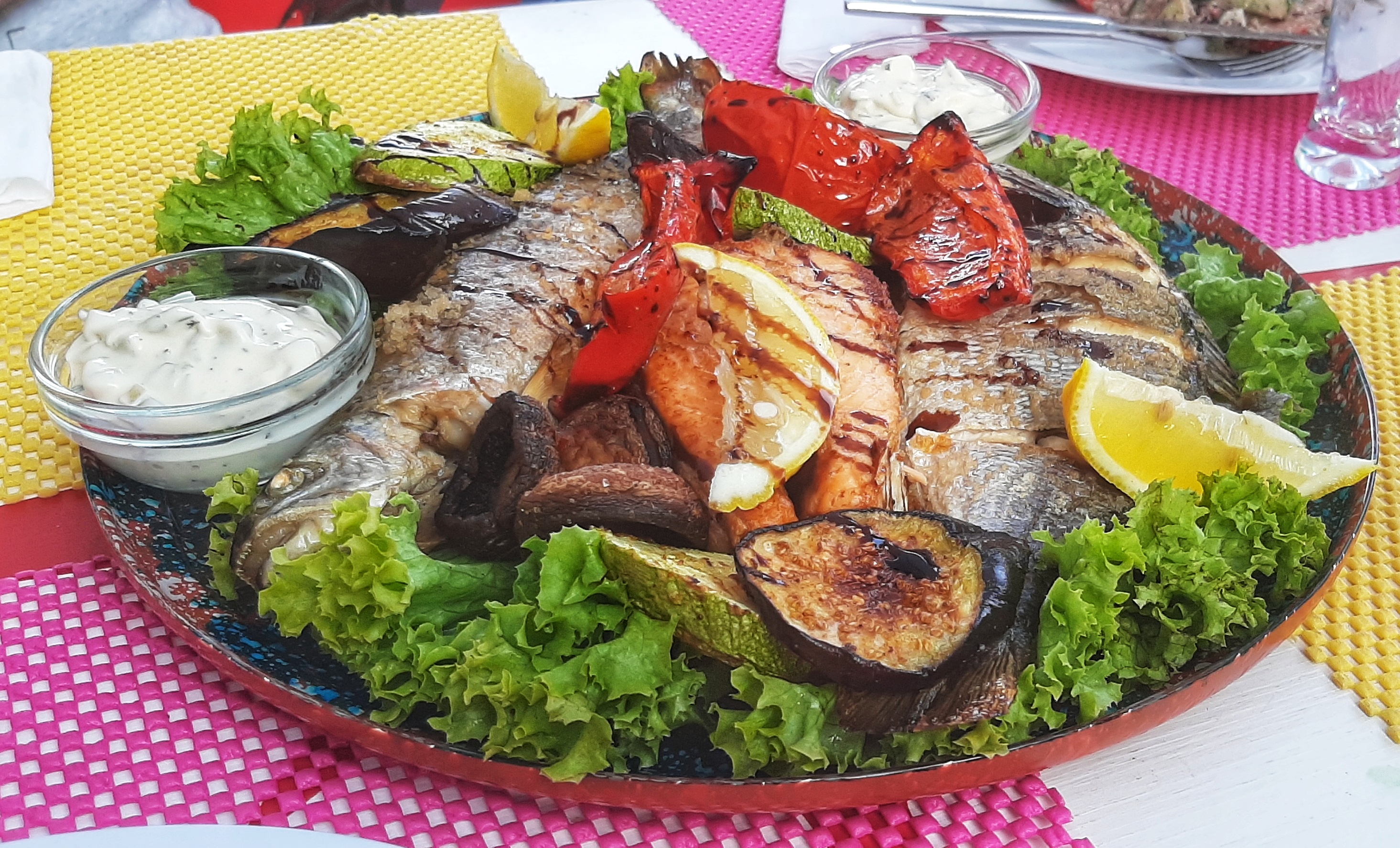 "Viktoriya Family 3" Грузинська кухня ЖК «Львівський» image 5