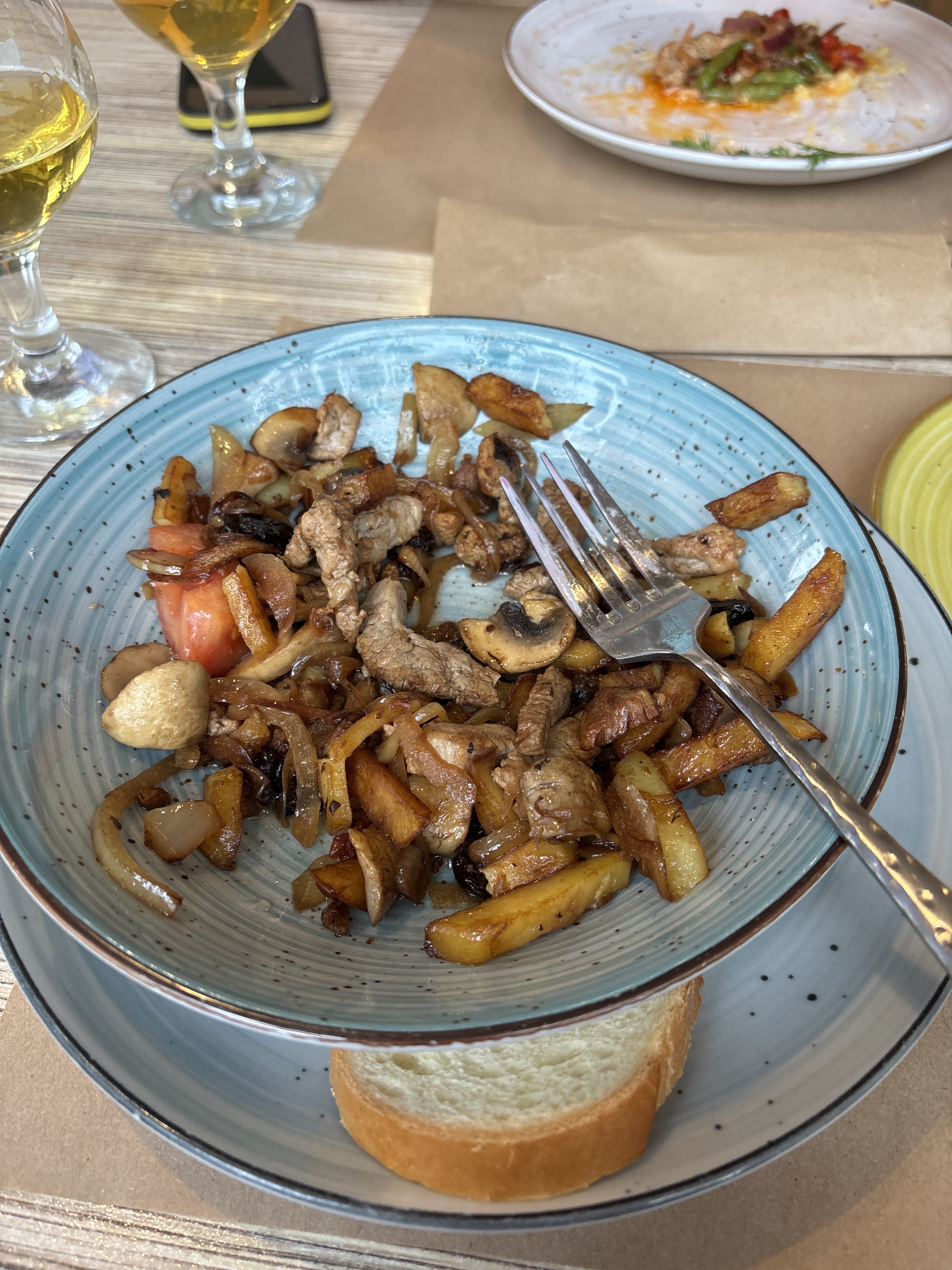 Borshch Kafe image 9