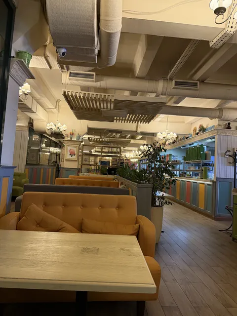 Pesto Cafe image 3