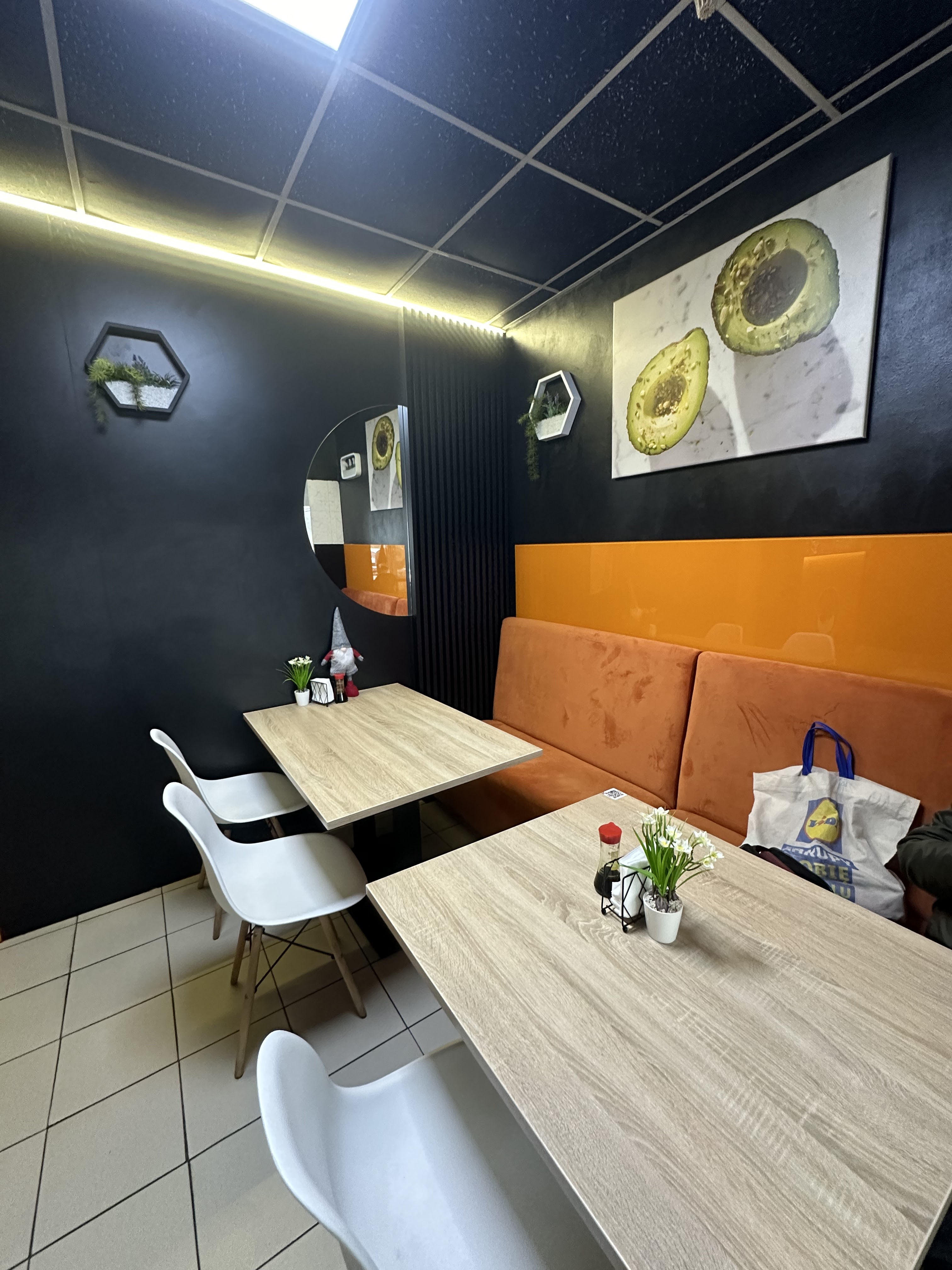 SALMON SUSHI image 6