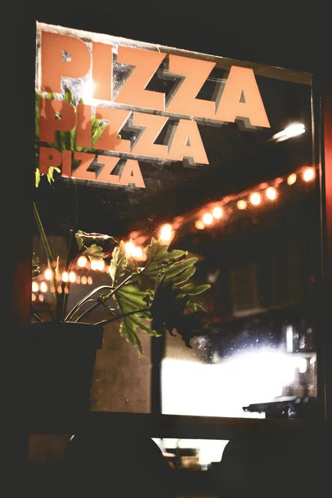 ZERNO pizza&coffee image 7