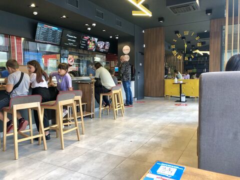 Domino's Pizza image 8