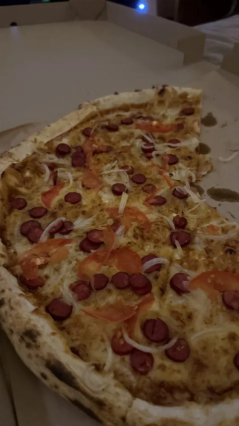 Bellissimo Pizza image 9