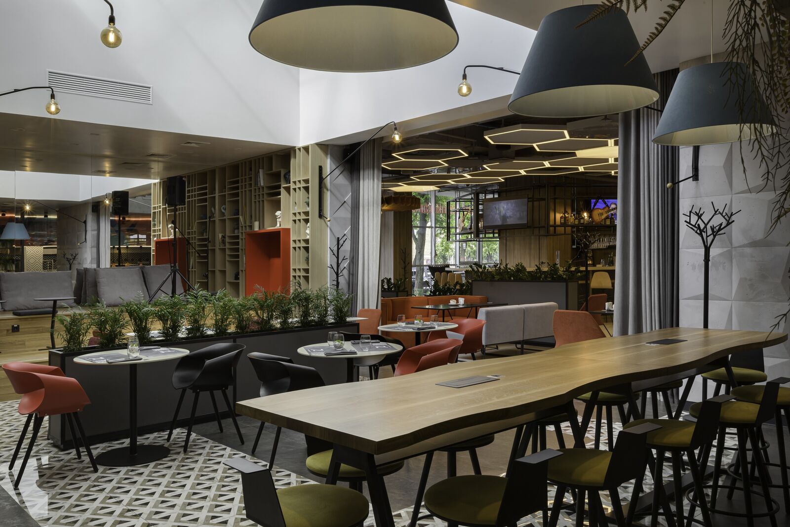 74 Urban Food image 7
