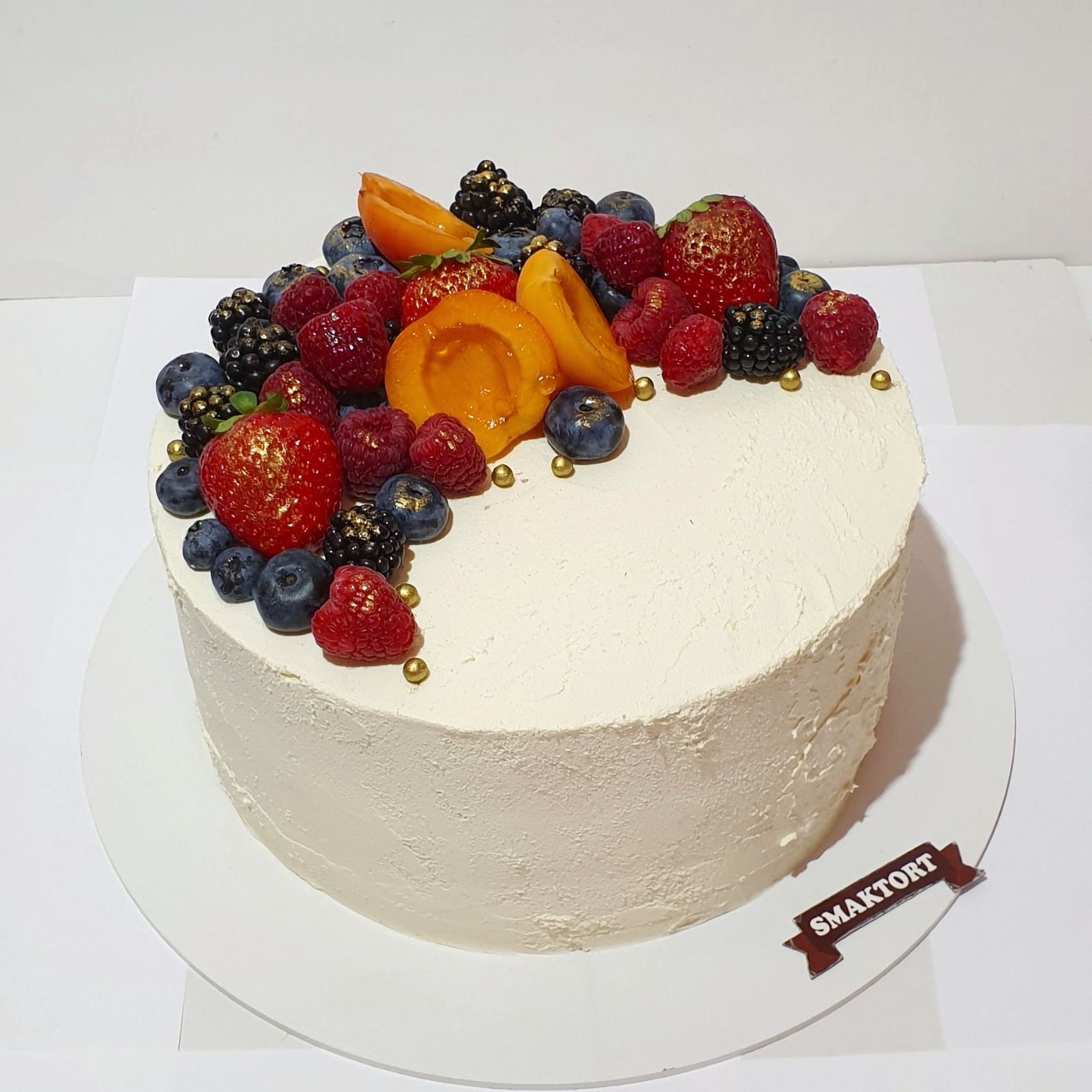 Armenian Yard image 2