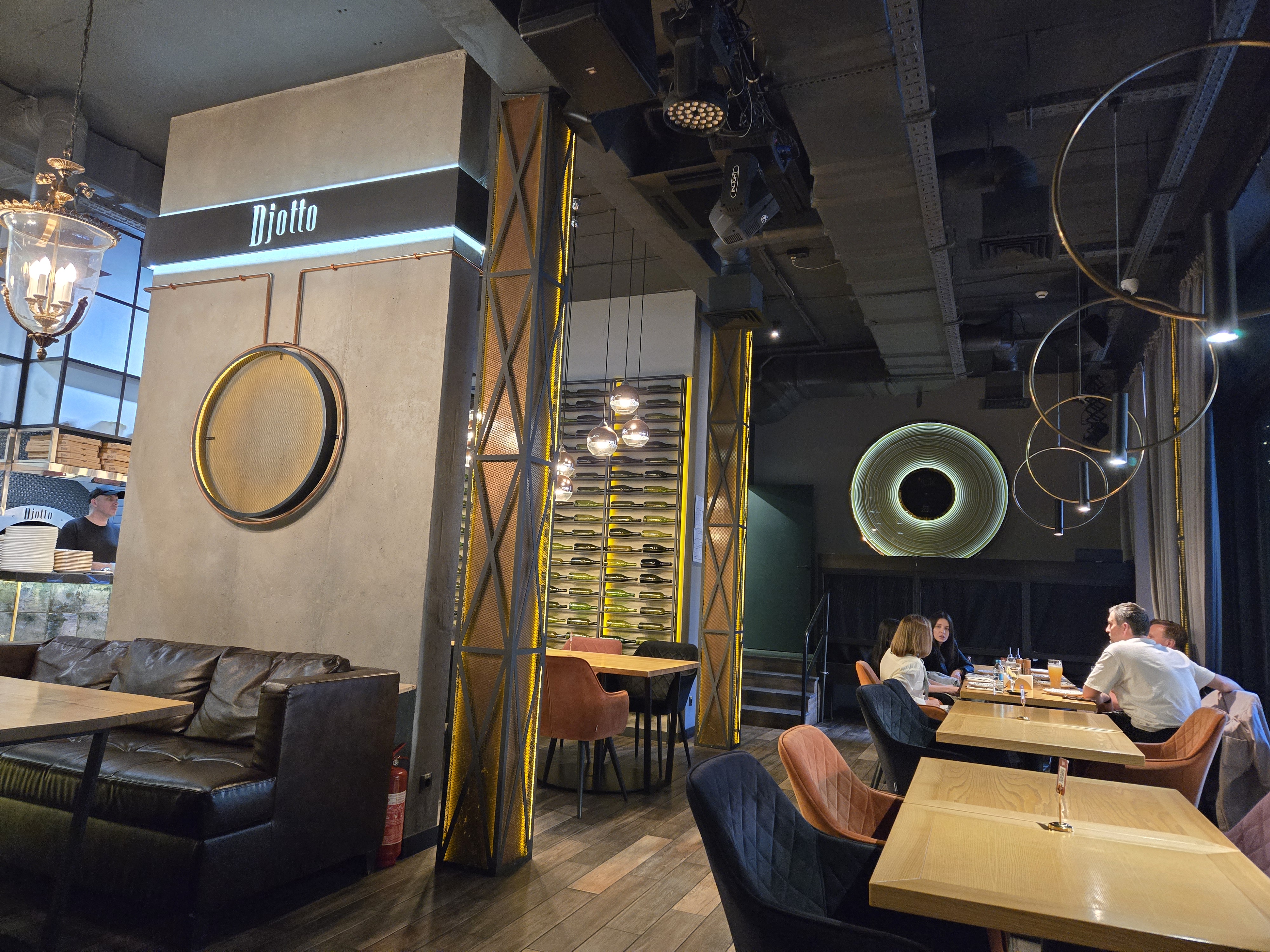 Restoran Dzhotto image 3