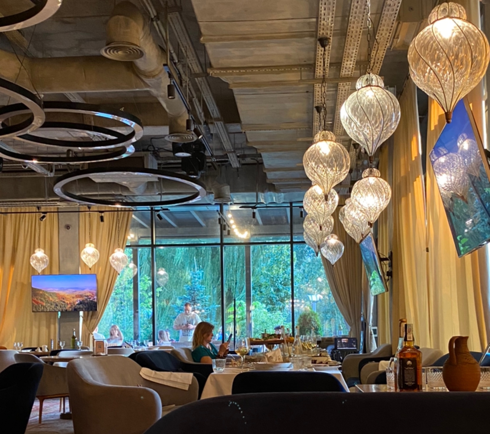 nino restaurant image 6