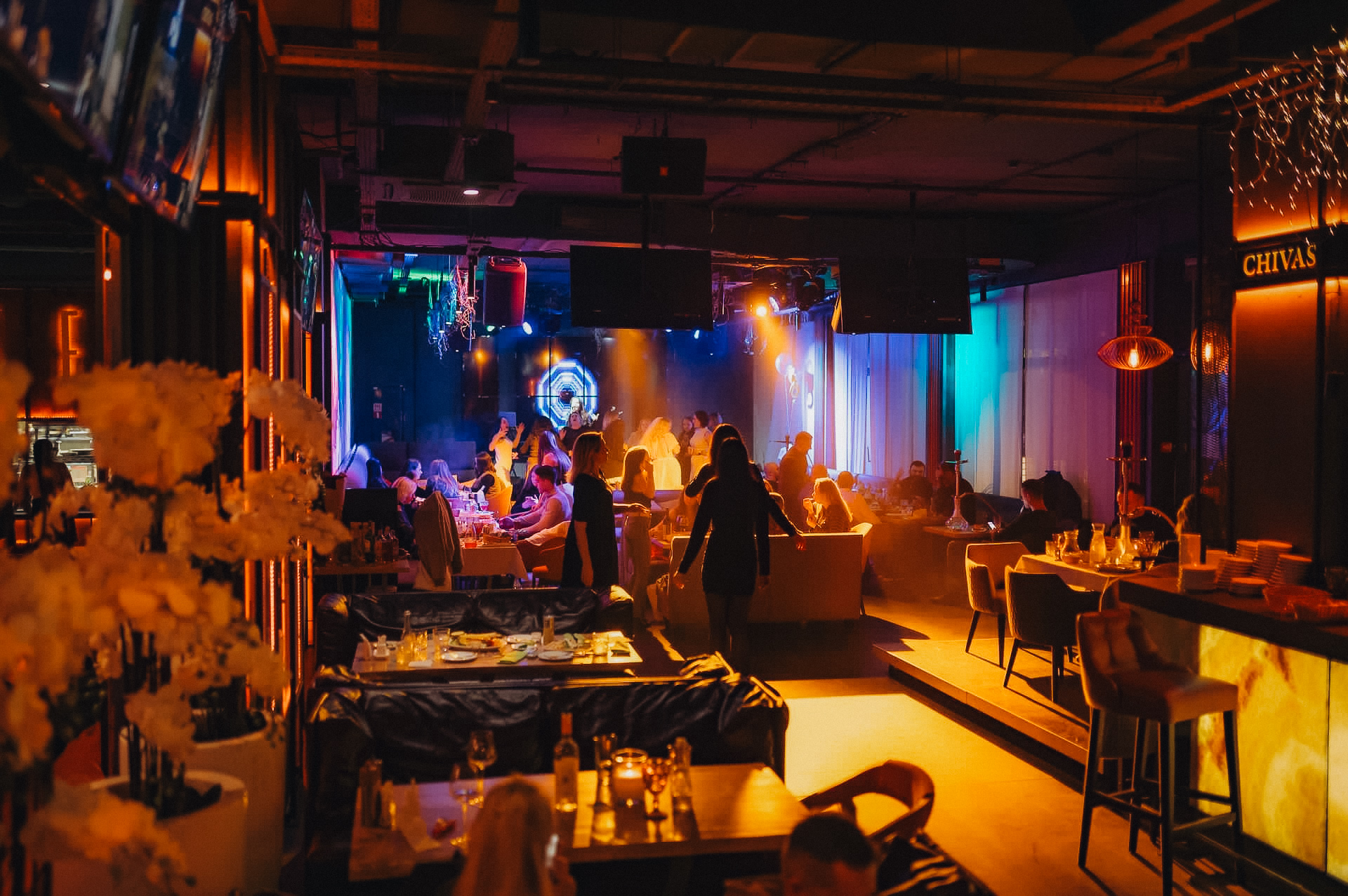 SHEFF Restaurant Karaoke Bar image 3