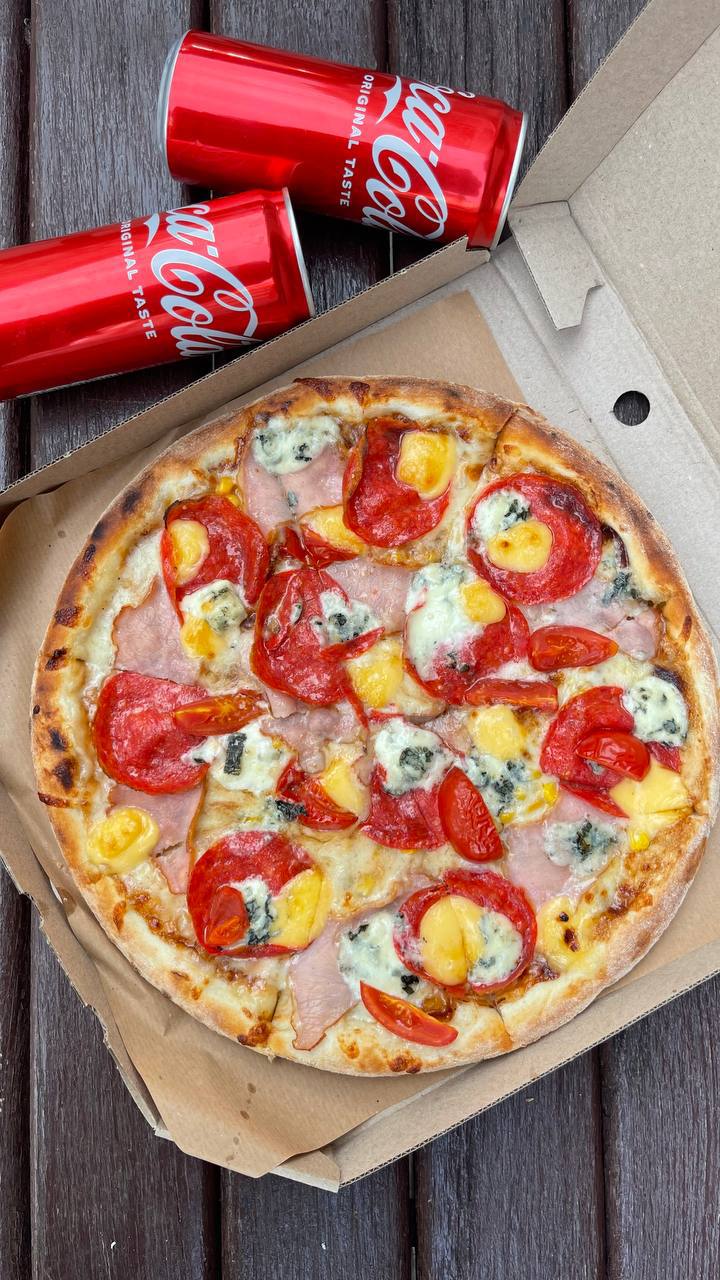 Kiss like pizza image 4