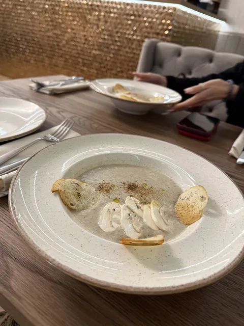 ROYAL FOOD image 7