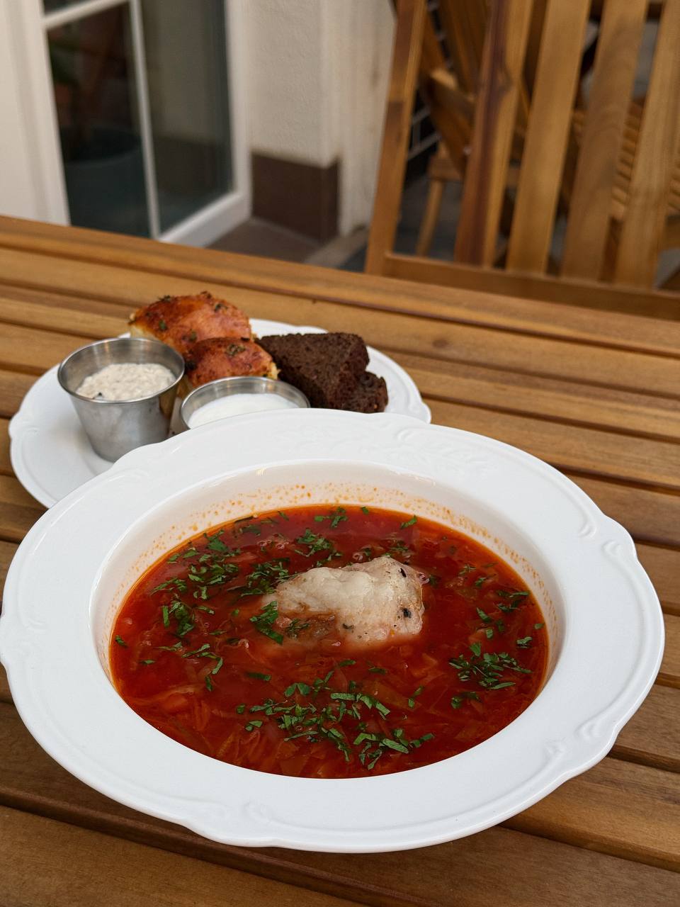 TUA cafe restaurant image 9