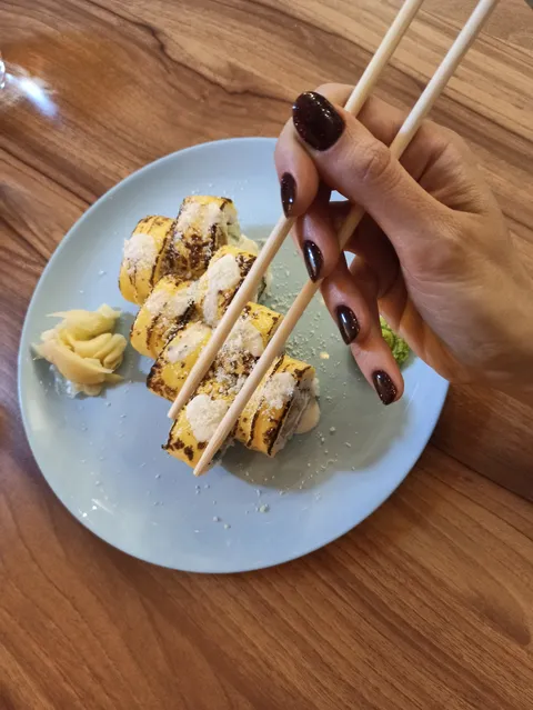 Sushi Experts image 5