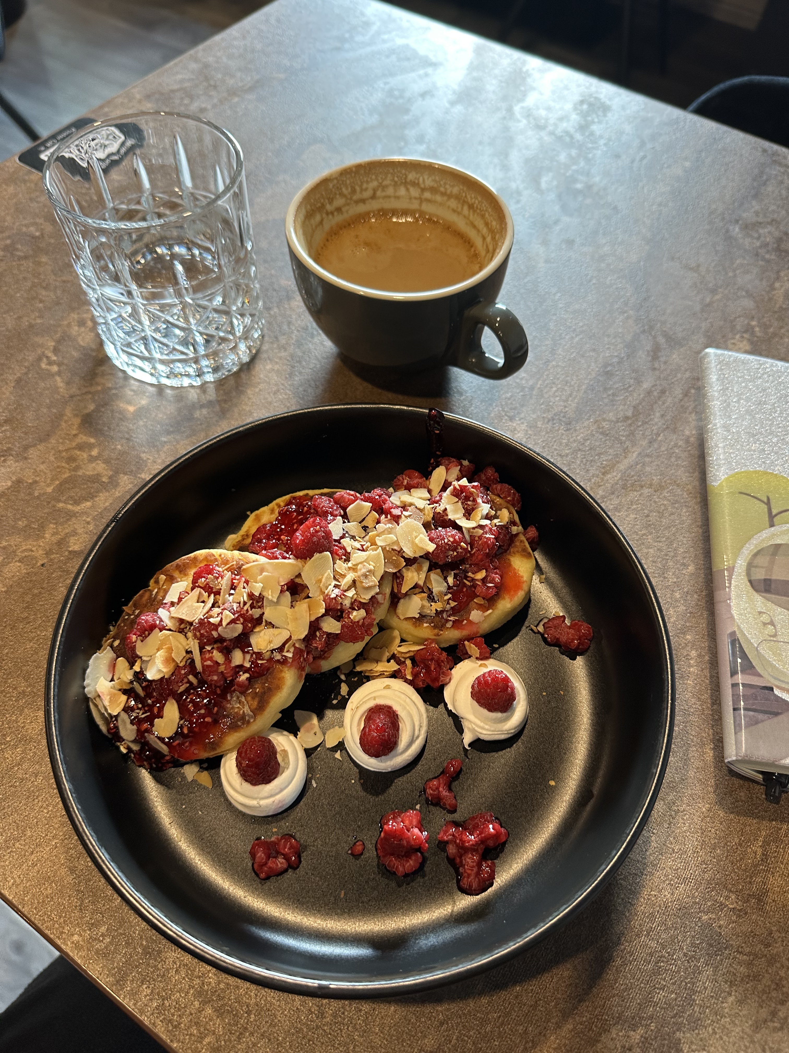 Кава та виделка image 10