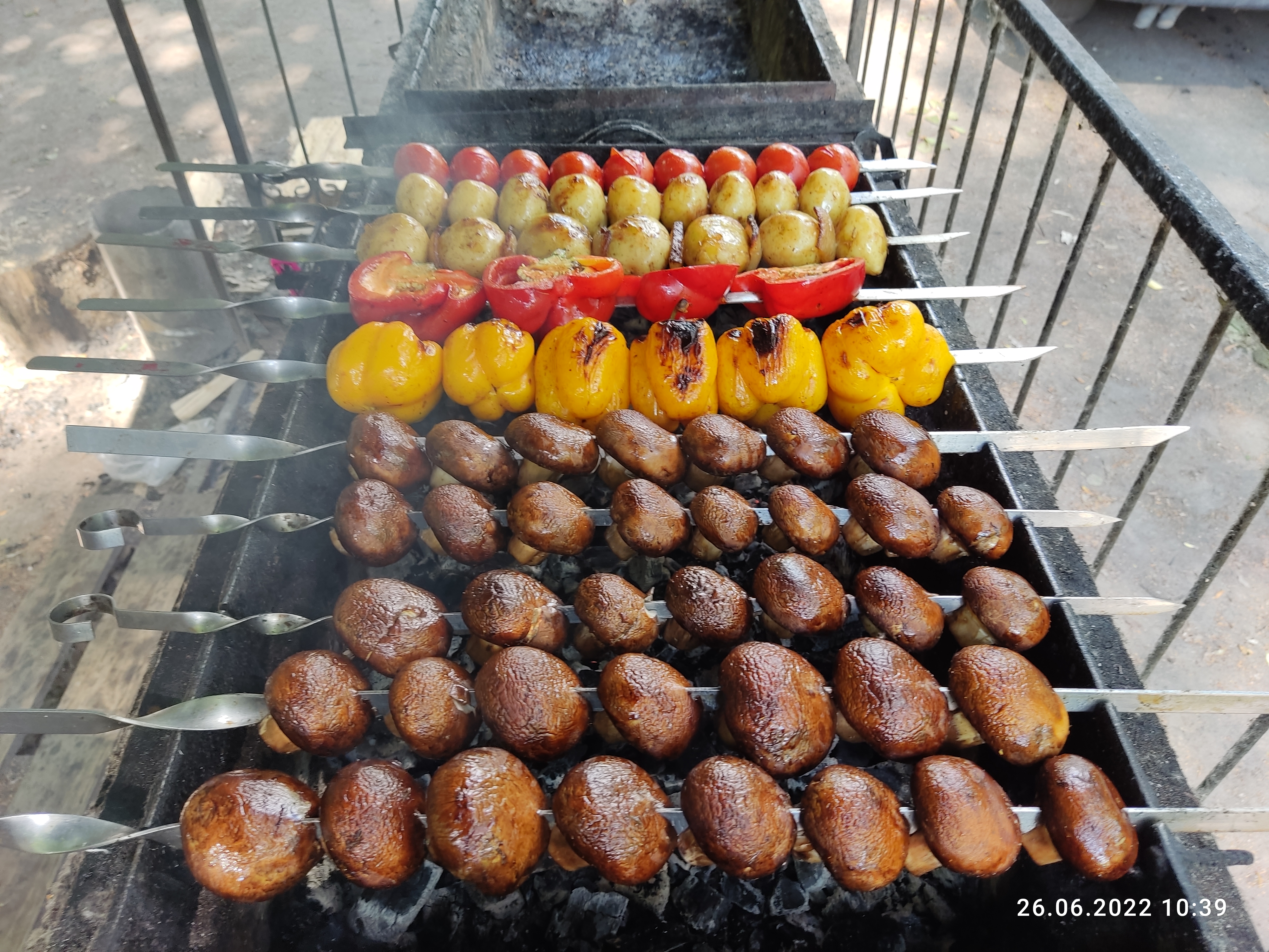 Шинок Біля Кузні у Пирогові image 2